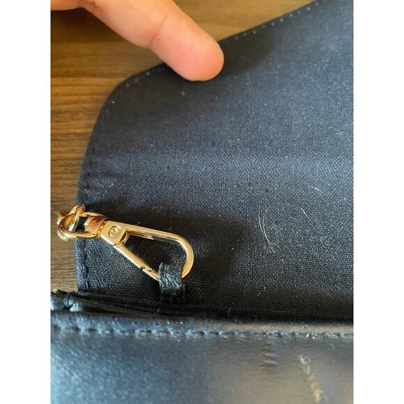 6/$25 Vintage Navy and Gold Faux Leather Convertible Crossbody - Picture 4 of 6